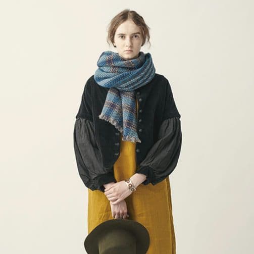 新品、タグ、替えボタン有り ネストローブ コットンベルベットサーバントジャケット