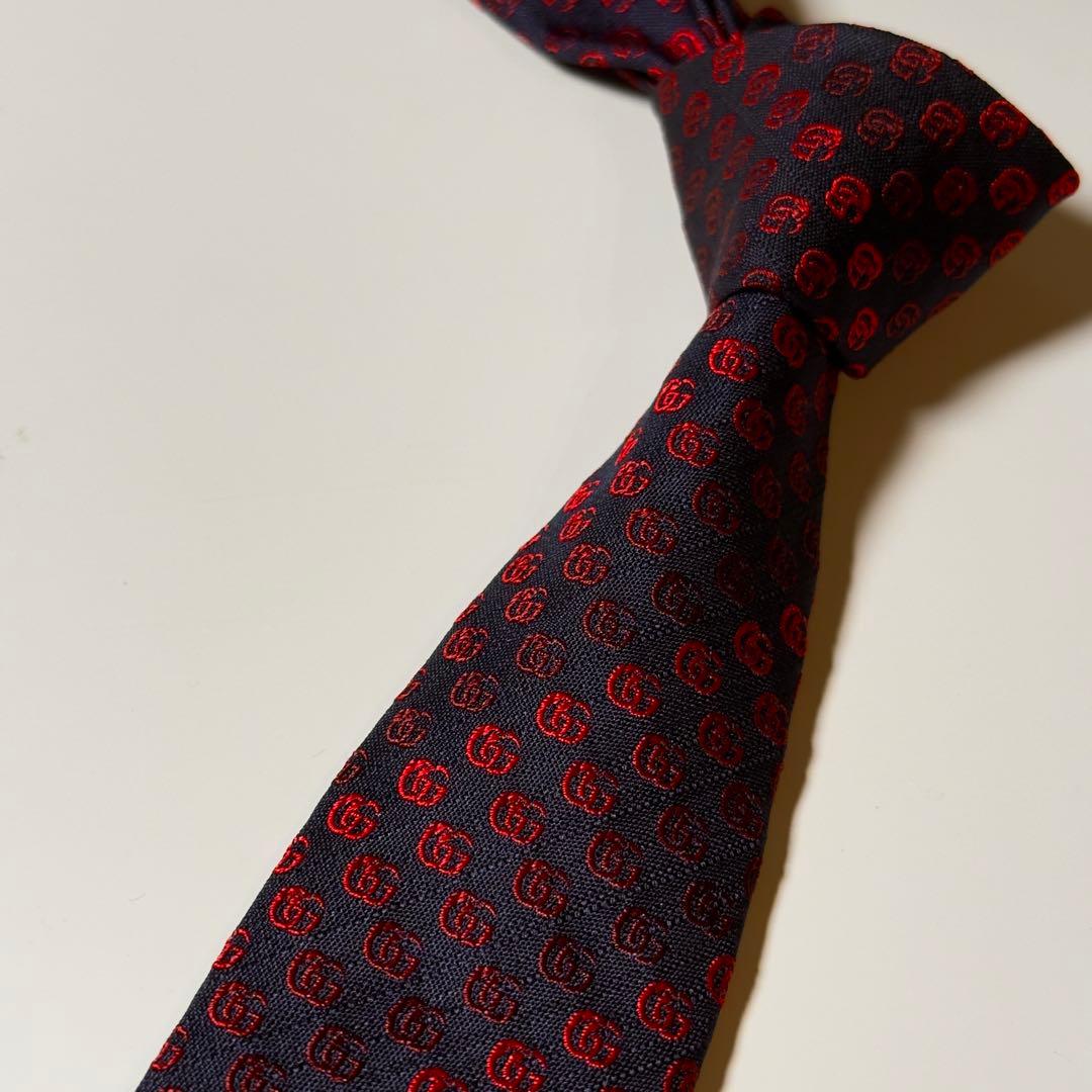 【美品】 GUCCI グッチ GG柄 レッド系 ネクタイ