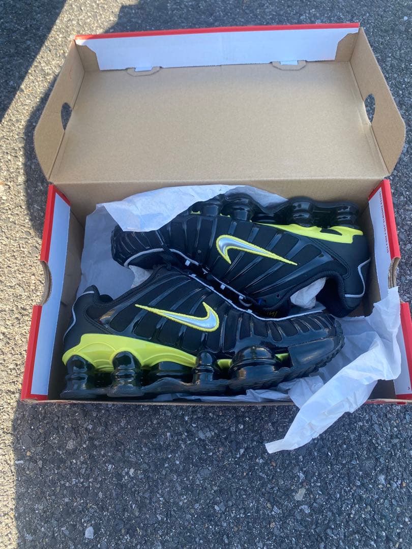 NIKE ショックス