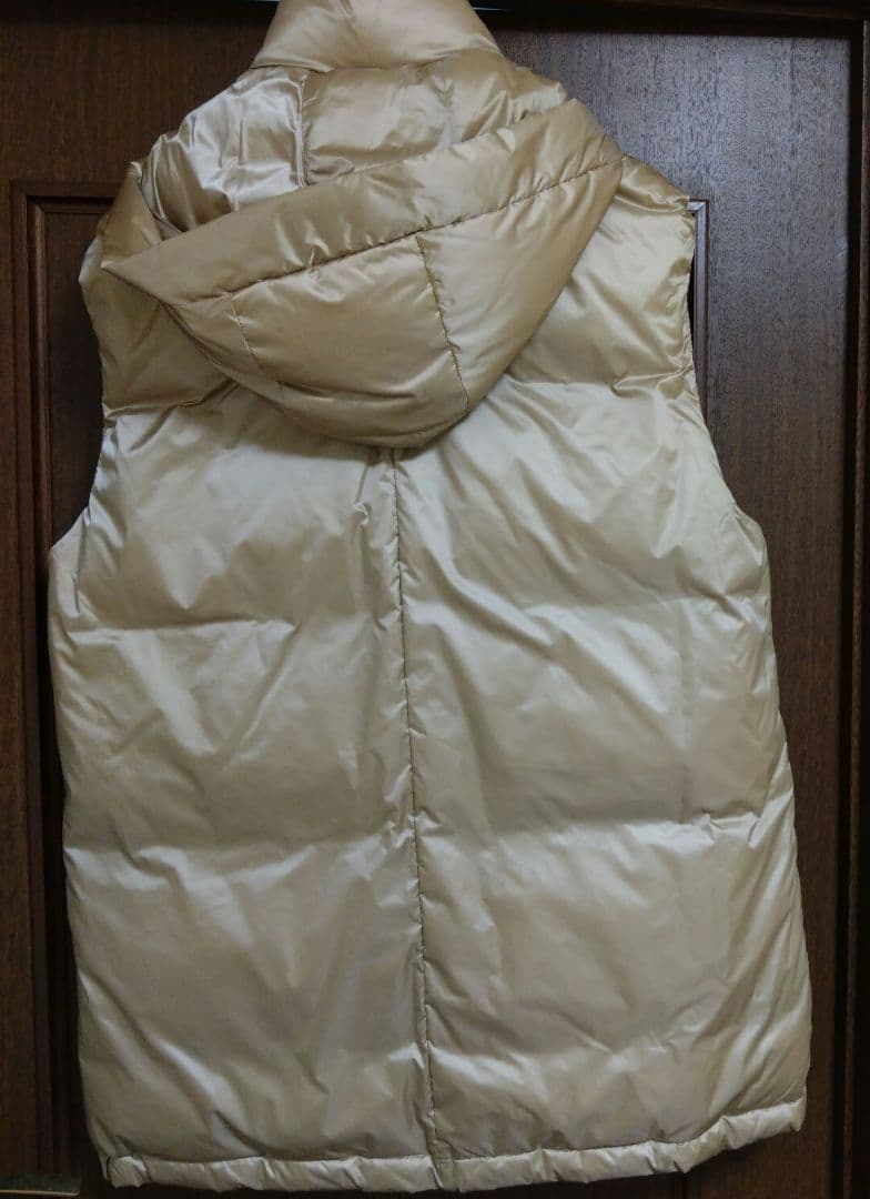 自由区　ダウンベスト 　ホワイトダック　オンワード樫山　大きい　サイズ44