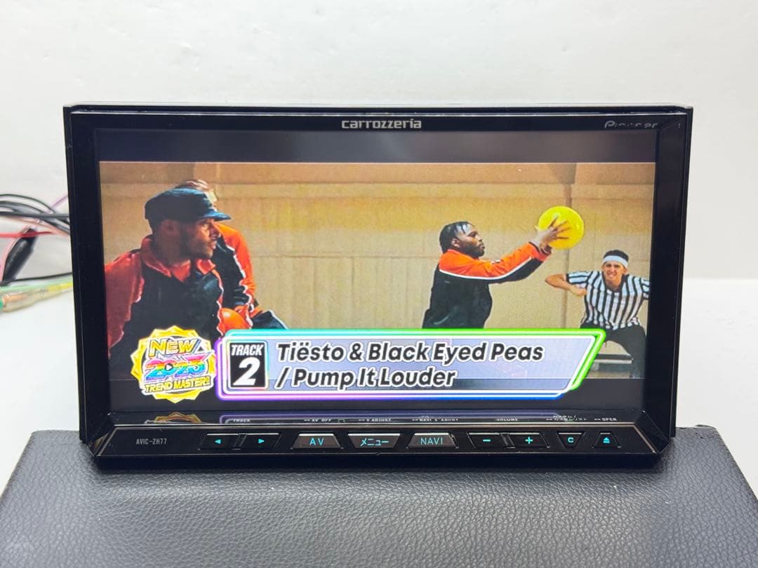 タッチパネル新品 AVIC-ZH77 2018年地図 新品ファン カロッツェリア