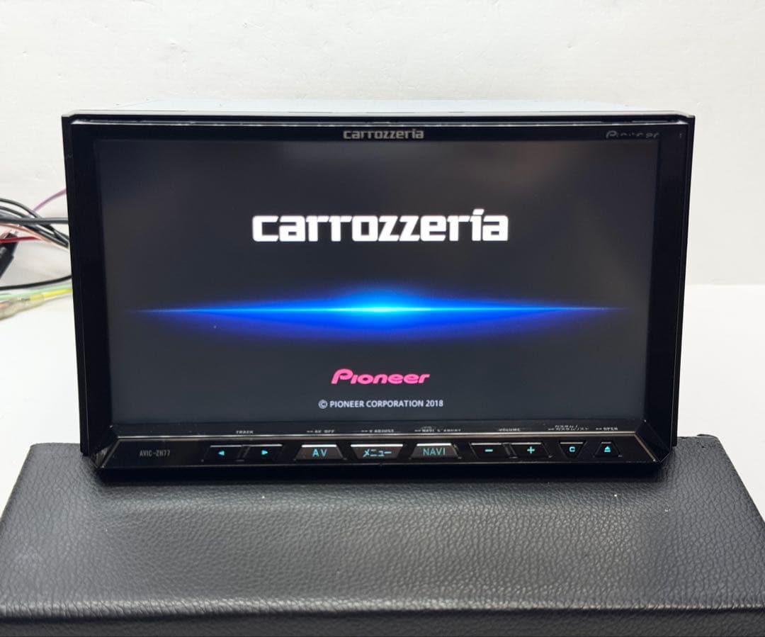 タッチパネル新品 AVIC-ZH77 2018年地図 新品ファン カロッツェリア