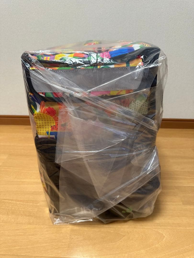 【海外限定】ウーバーイーツ配達バッグ（アーティストシリーズ/Melanie）