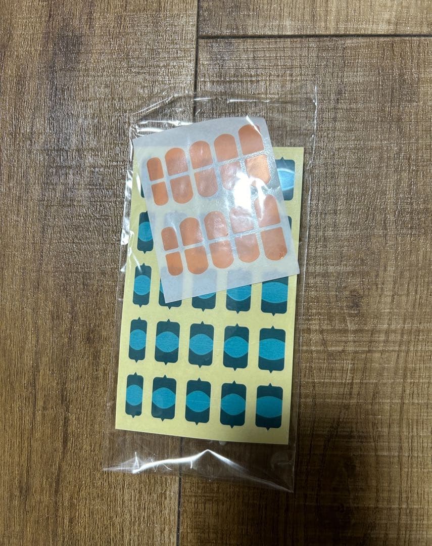 JNEC認定試験モデルハンド 骨折なし 両面テープとモデルハンドネイルチップ付き