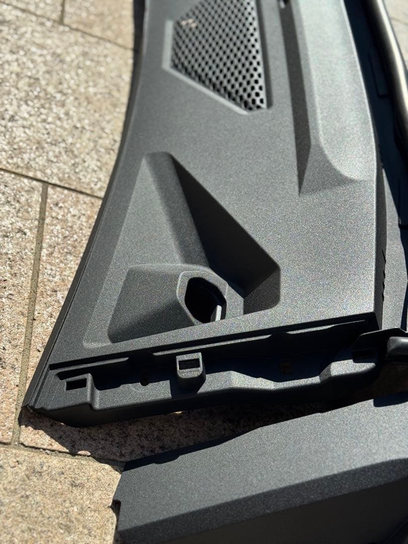 ②ランドクルーザー250 カウルトップ　フロントリアバンパー　ラプターライナー