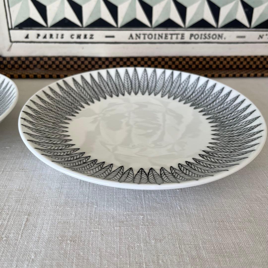 グスタフスベリ　リンドベリデザインsalixプレート皿2枚