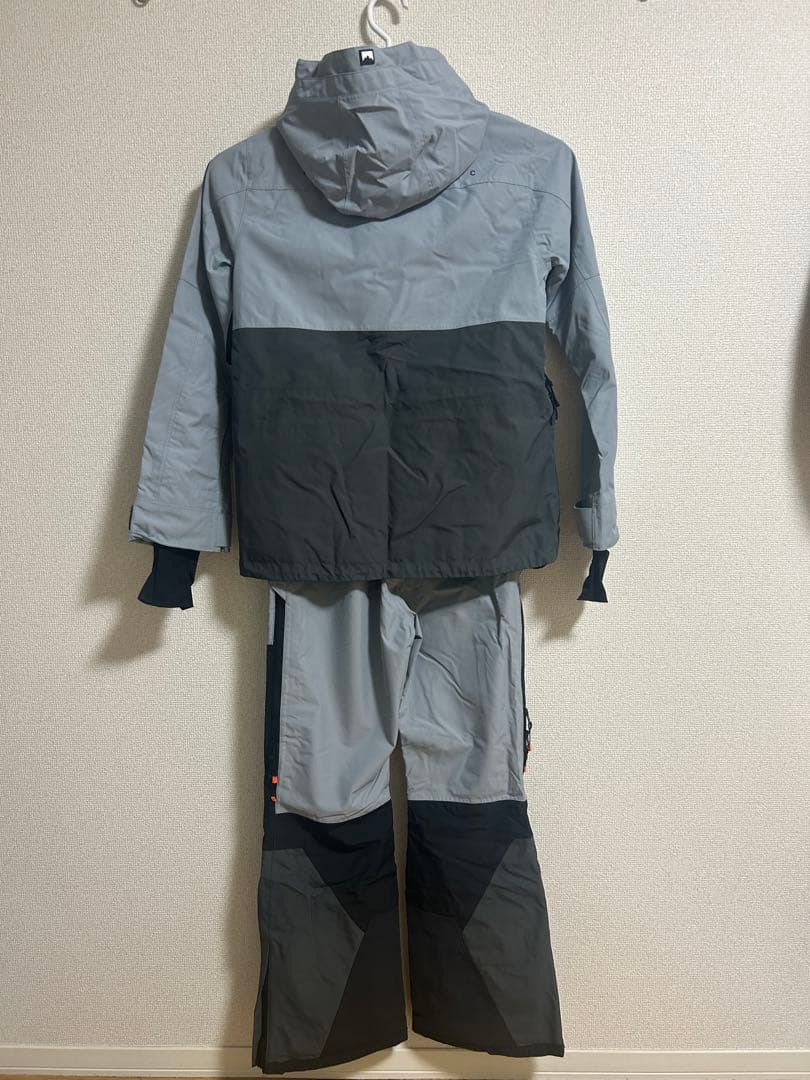 スノーボードウェア MONTEC レディース