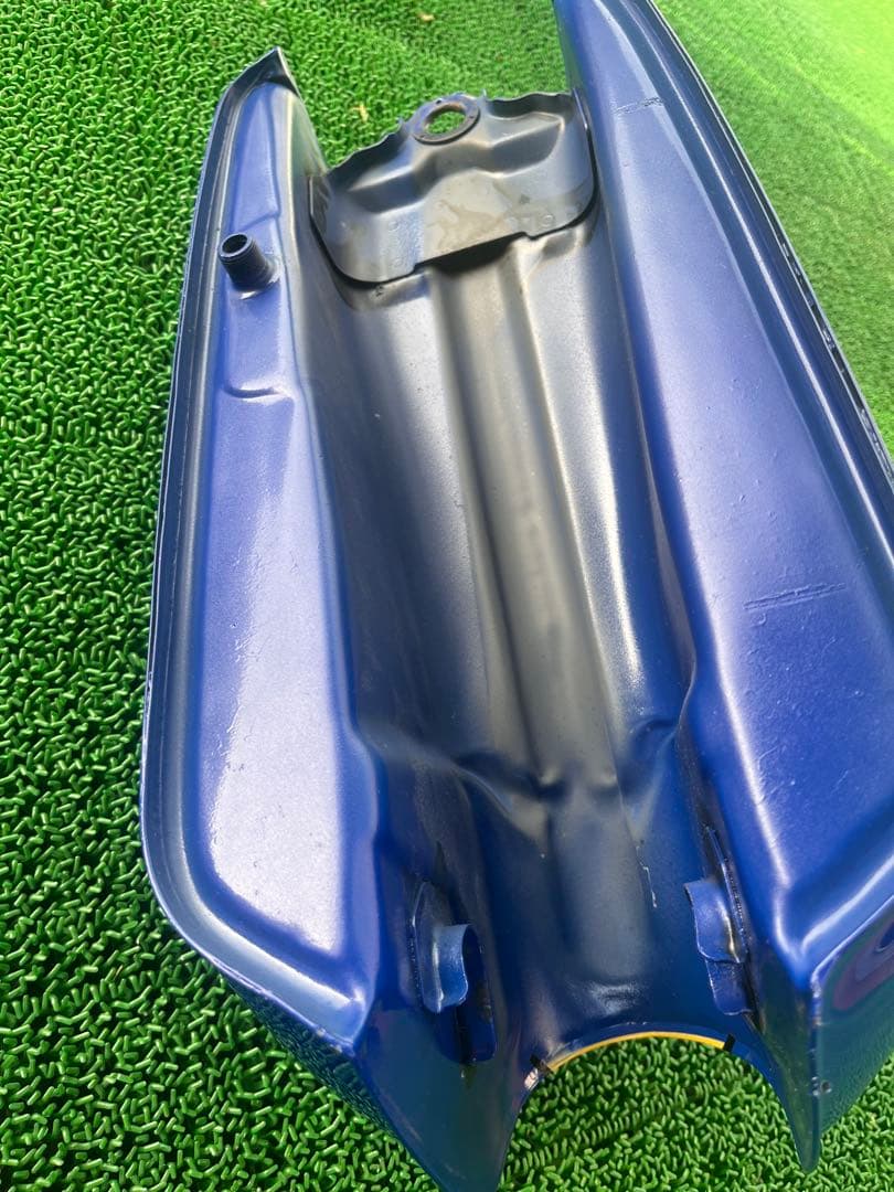 エイプ50 タンク サイドカバー