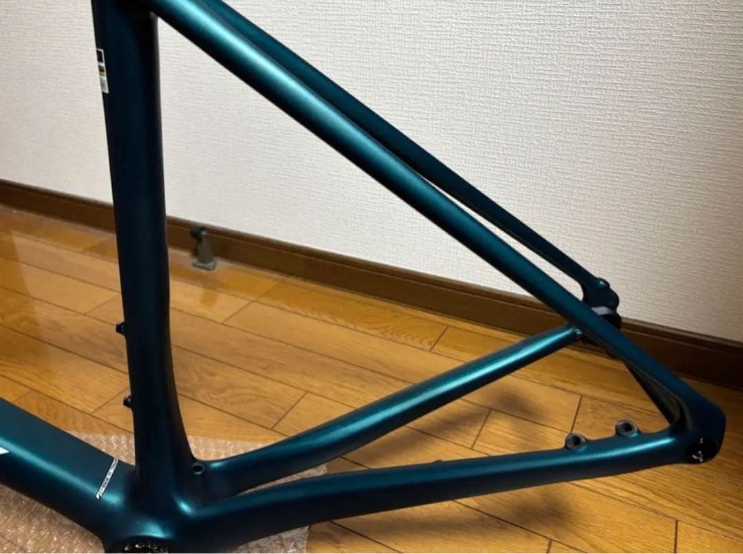 （未走行品）FELT FR4.0 フレームセット