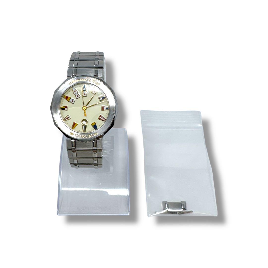 コルム アドミラルズカップ アイボリー デイト クォーツ メンズ 腕時計 美品