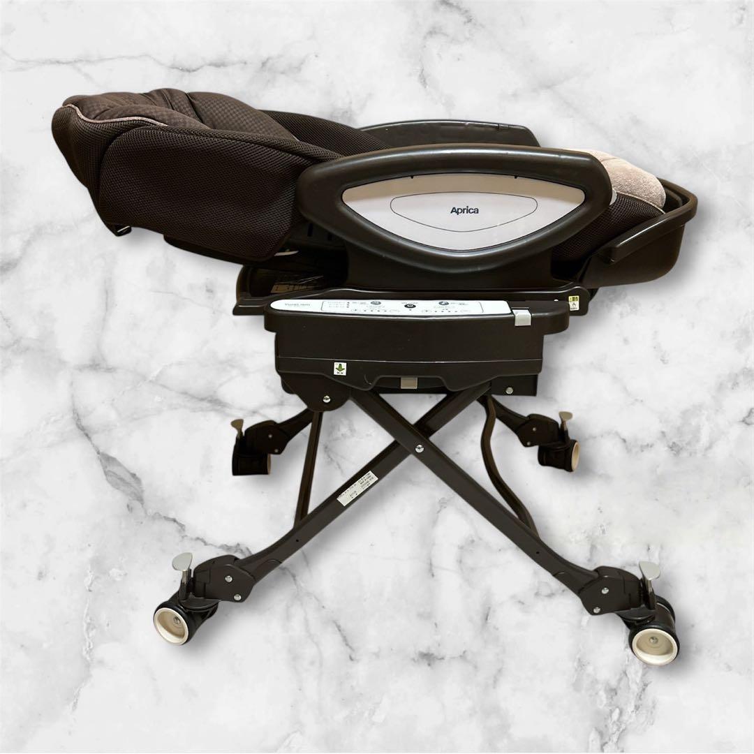 【美品】アップリカ ユラリズム オートプラス DX 電動 抱っこ乗せ替 ベビー