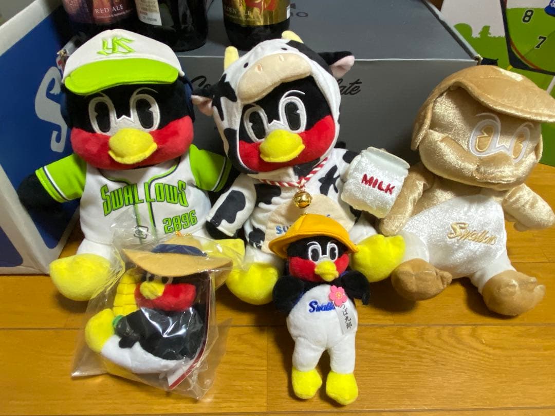 ヤクルトスワローズ　つば九郎　ぬいぐるみセット