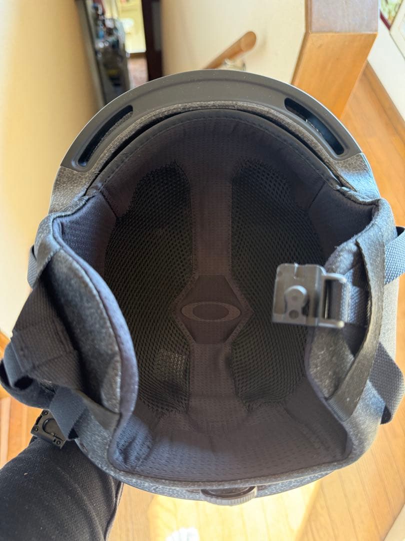 OAKLEY MOD1 ヘルメット ブラックアウト　Mサイズ