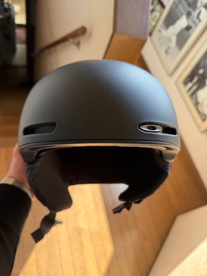 OAKLEY MOD1 ヘルメット ブラックアウト　Mサイズ