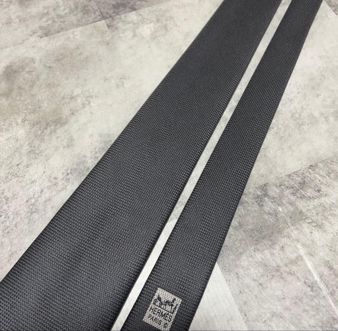 HERMES ネクタイ ハイブランド ソリッド ダークグレー 肉厚