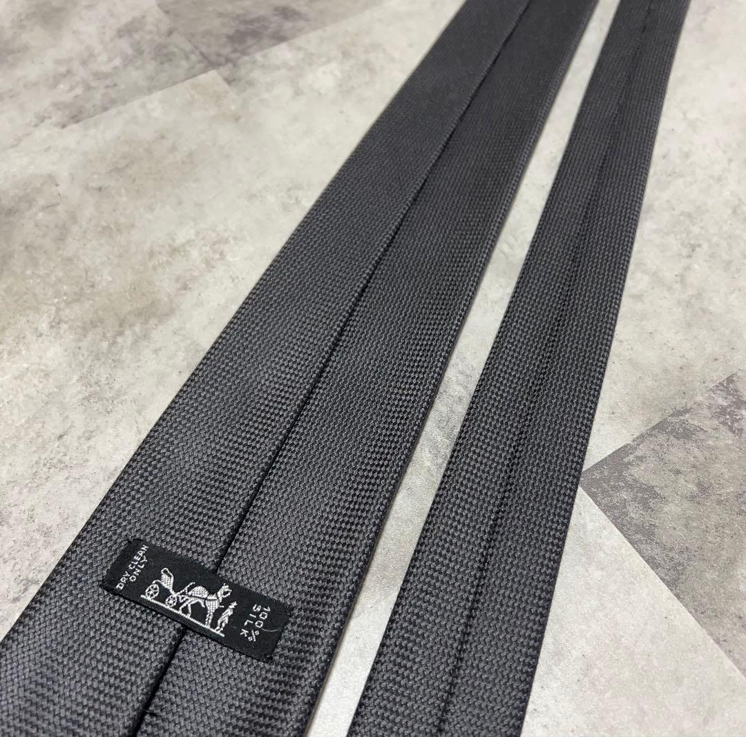 HERMES ネクタイ ハイブランド ソリッド ダークグレー 肉厚