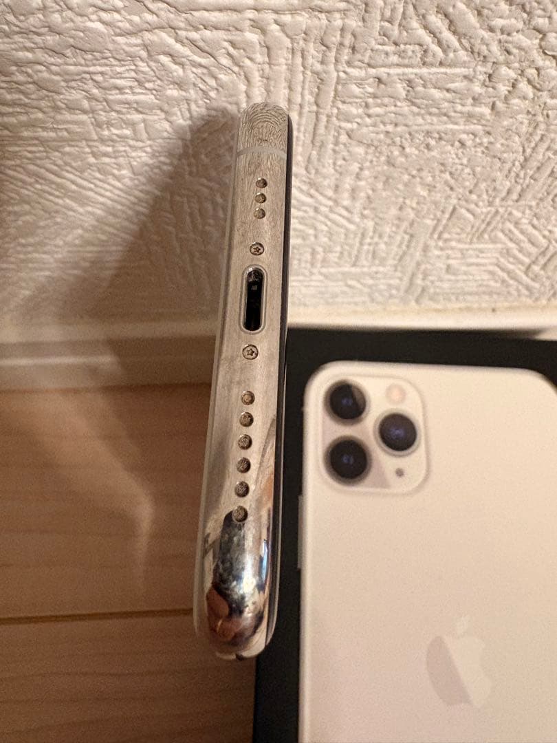 A*o様 Apple iPhone 11 Pro シルバー 本体