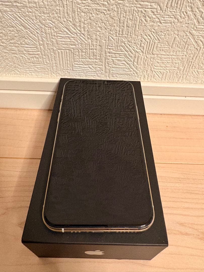 A*o様 Apple iPhone 11 Pro シルバー 本体