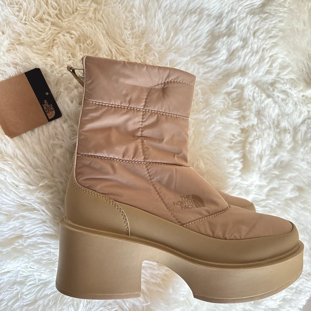 新品未使用☆ ノースフェイス ショートブーツ キルティング ベージュ