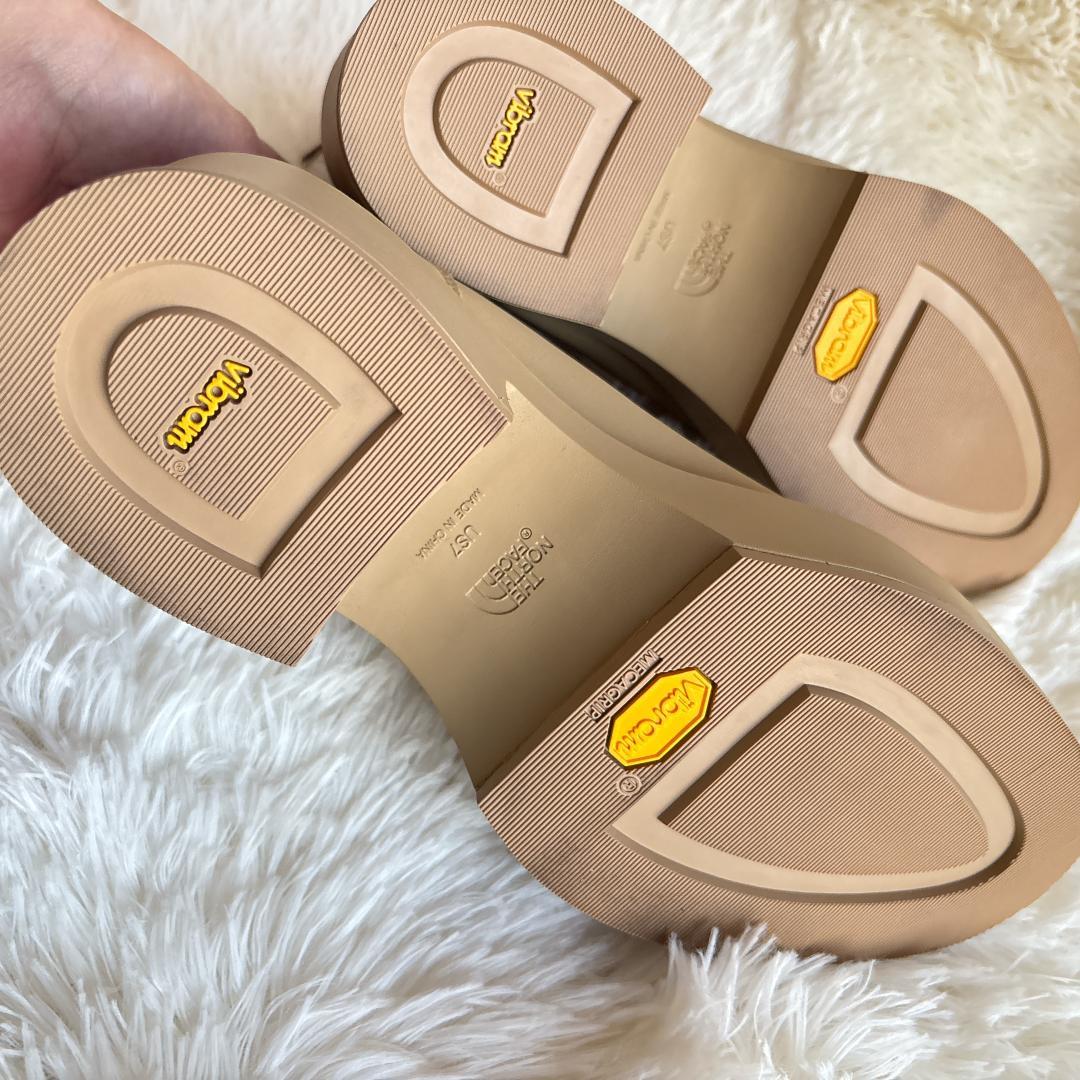 新品未使用☆ ノースフェイス ショートブーツ キルティング ベージュ