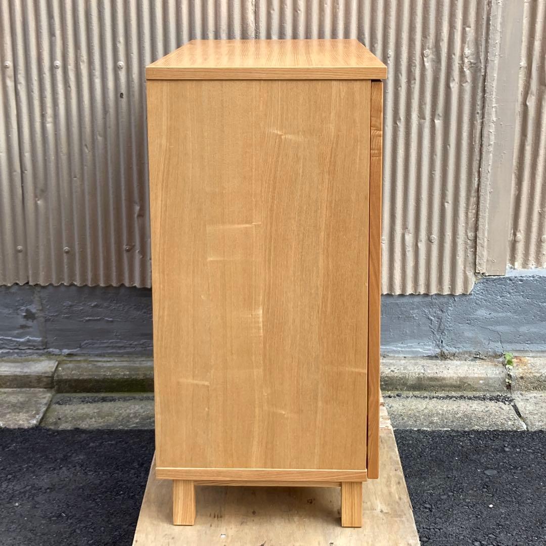 無印良品　ガラス扉キャビネット