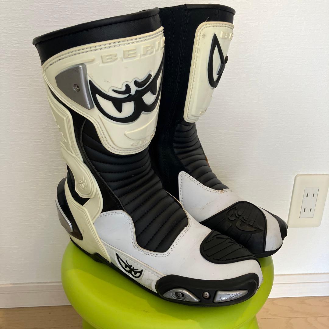 BERIK バイクブーツ ホワイト/ブラック　27センチ