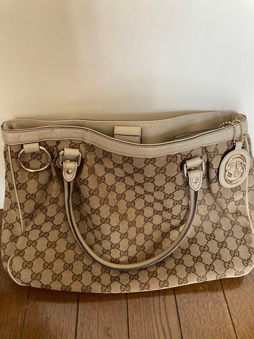 GUCCI バッグ