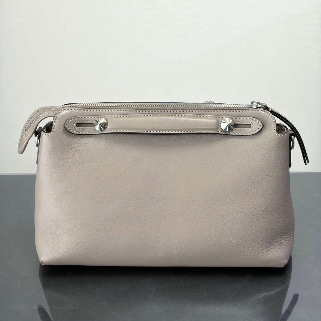 FENDI/フェンディ/バイザウェイ/グレージュ/ショルダーバッグ/8BL124