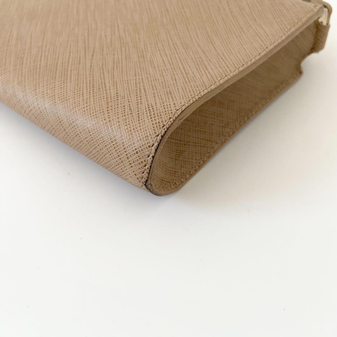 美フェラガモ ワンショルダーバッグ サフィアーノレザー ガンチーニ　アクセサリー