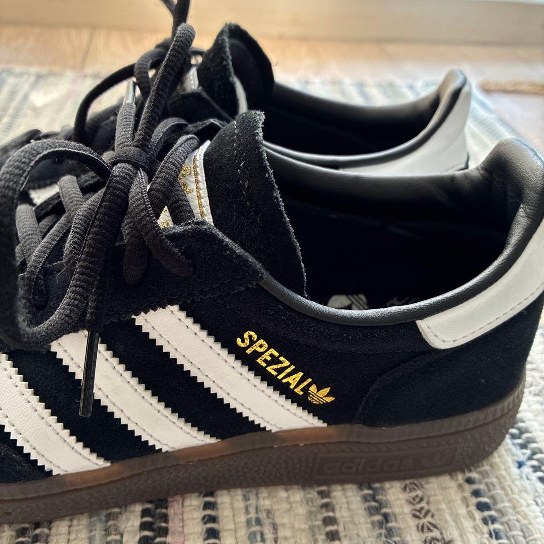 アディダス スペツィアル　24.0