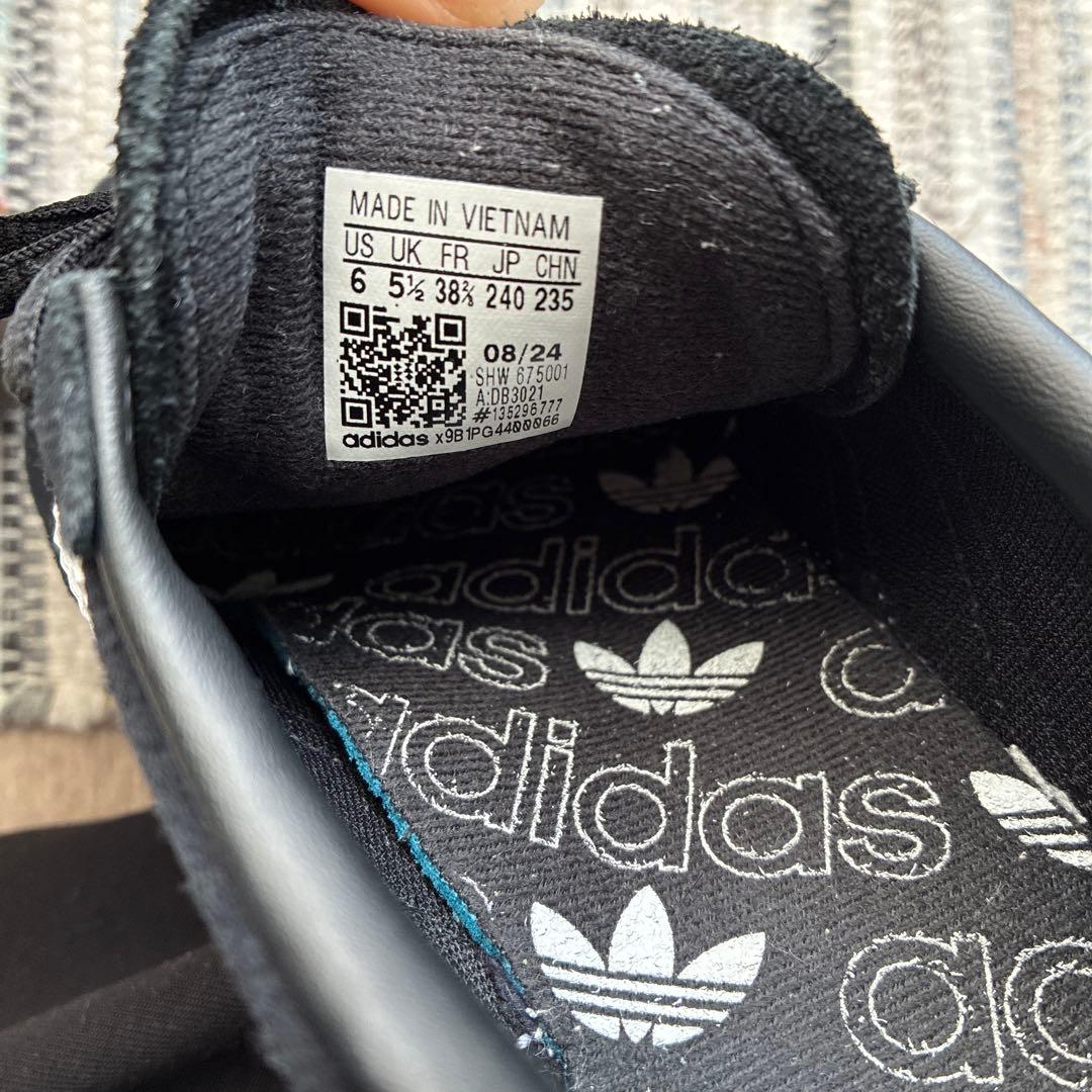 アディダス スペツィアル　24.0