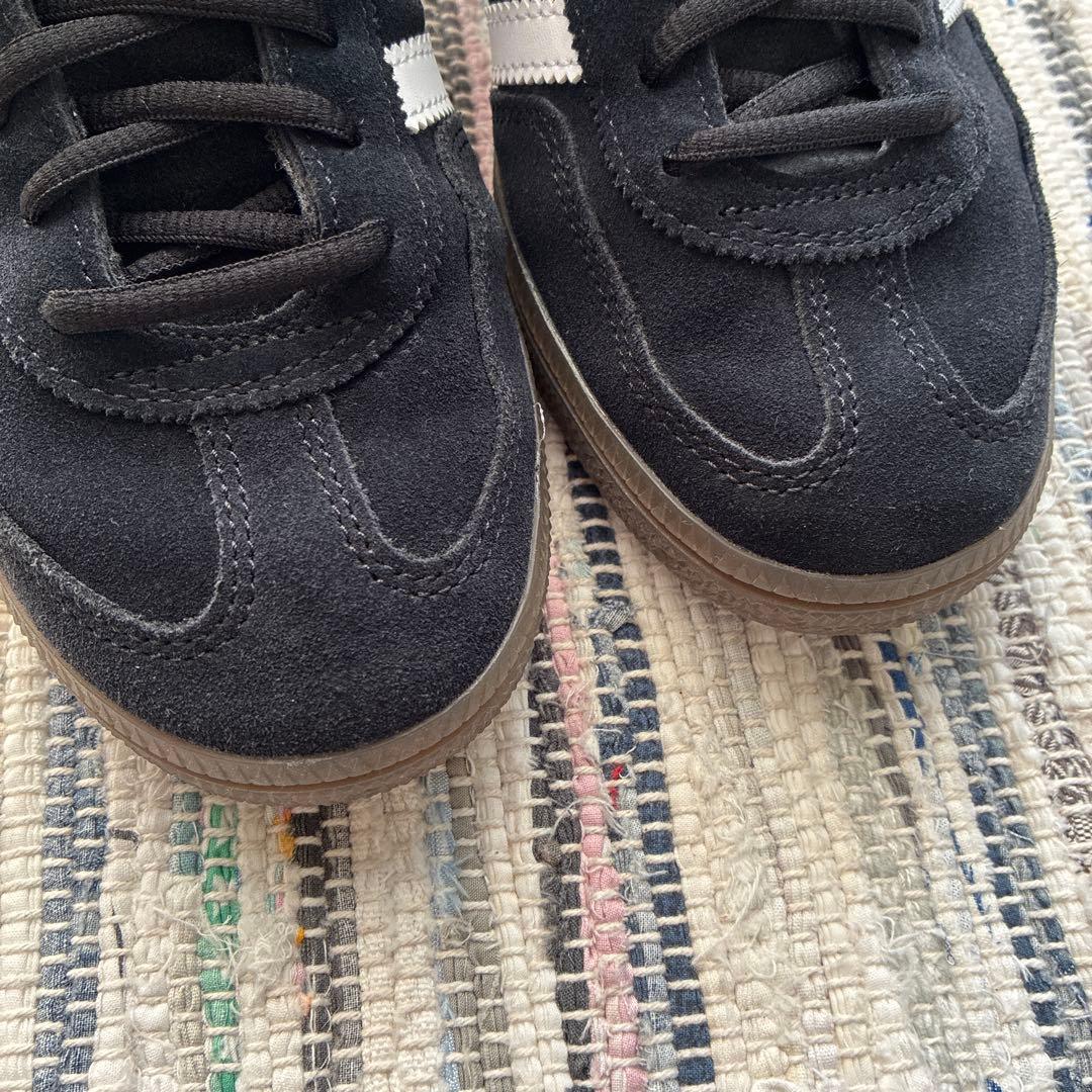 アディダス スペツィアル　24.0