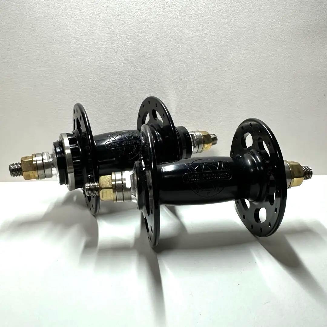 WHITE INDUSTRIES トラックハブ32ホール前後セット