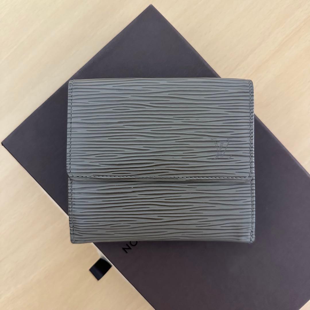 Louis Vuitton ルイヴィトン エピ 三つ折り財布 Wホック