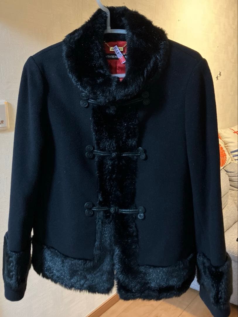 オシャレ♡ヴィヴィアンタム⭐︎ファー付き　ウールコート　ショートジャケット 黒