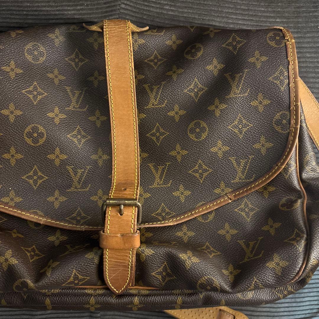 LOUIS VUITTON ソミュール 35 ショルダーバッグ モノグラム