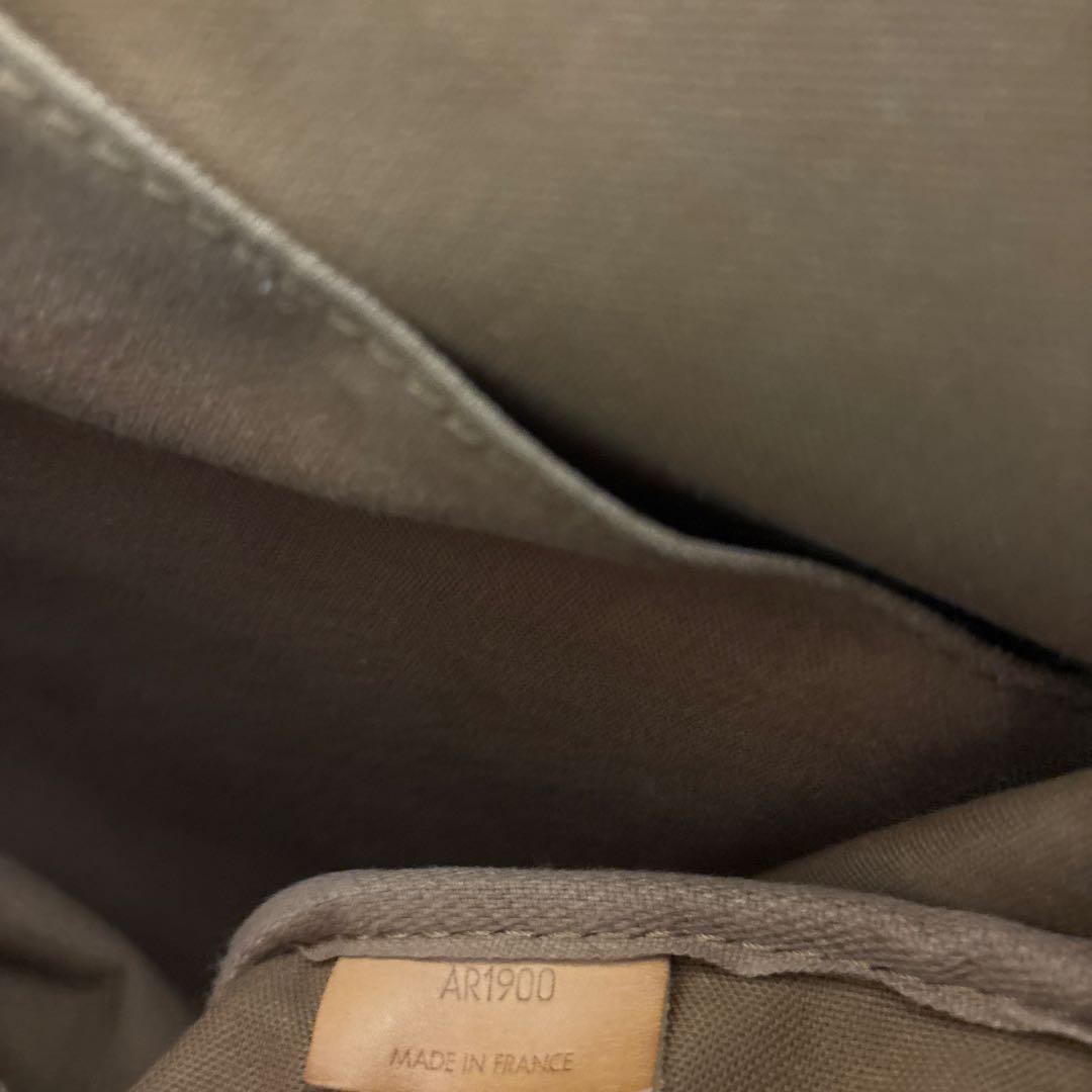 LOUIS VUITTON ソミュール 35 ショルダーバッグ モノグラム