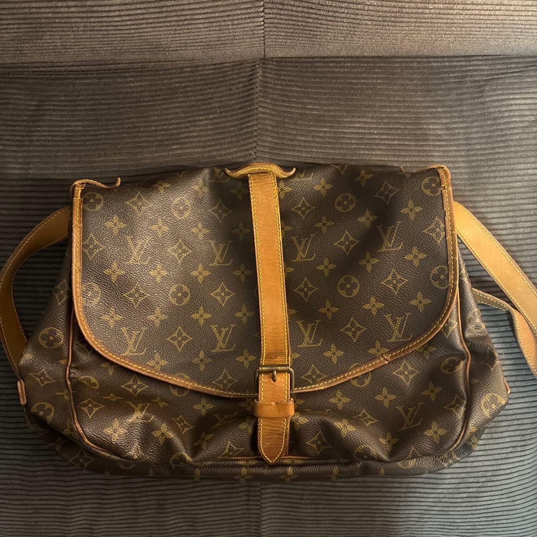 LOUIS VUITTON ソミュール 35 ショルダーバッグ モノグラム