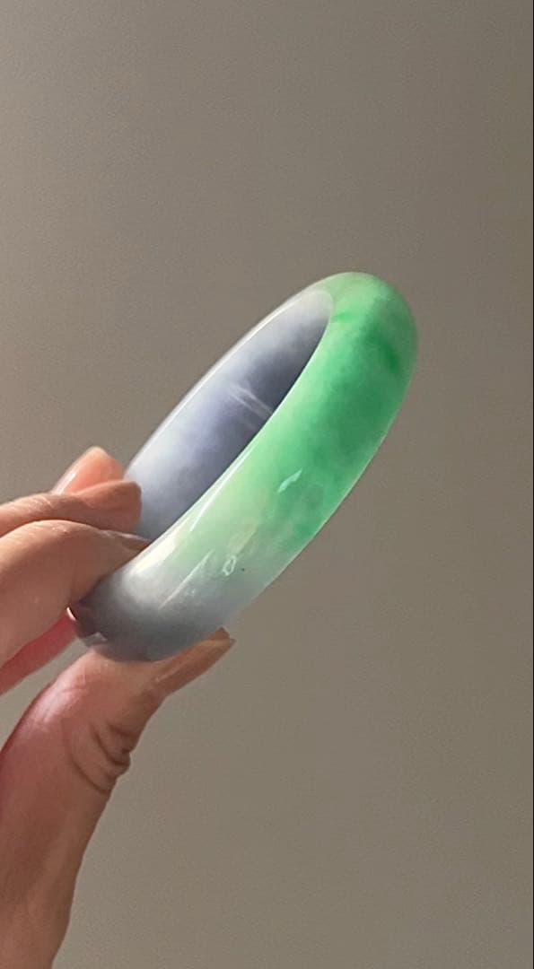 お値下げ【鑑定書付】翡翠バングル　天然翡翠　ミャンマー産　59mm