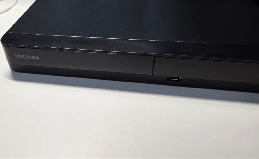 REGZA チューナー搭載ブルーレイレコーダー DBR-T1010 2022年製