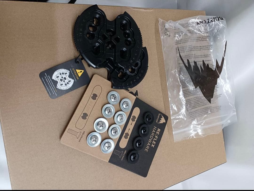 美品　Burton cartel X re:flex Mサイズ　BLACK