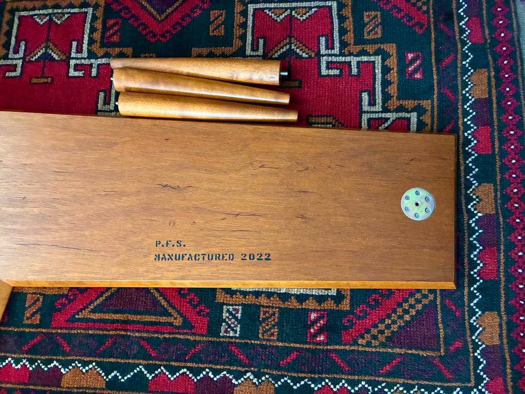 パシフィックファニチャーサービス　RUDDER TEA TABLE