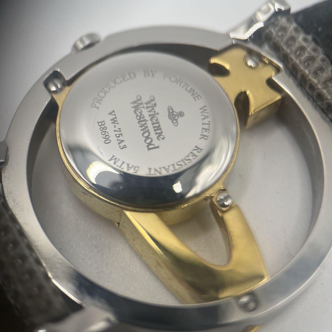 【希少】　新品電池　ヴィヴィアンウエストウッド　サークルオーヴ　シルバー