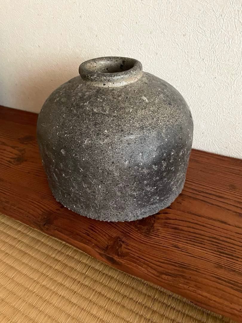壺田亜矢作　陶器 花瓶