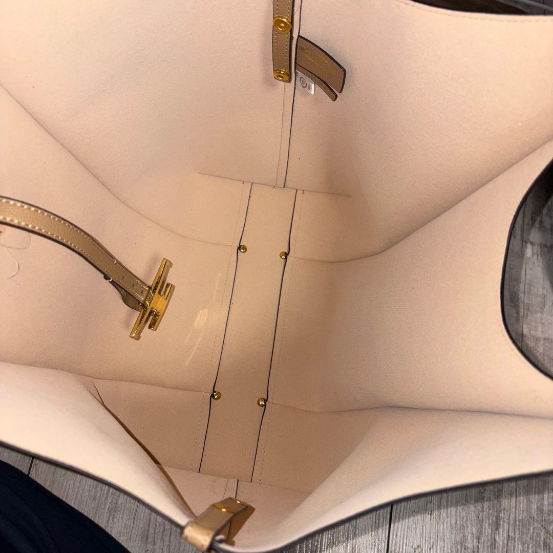 トートバッグ　ショルダーバック　ブラウン　ノーブランド