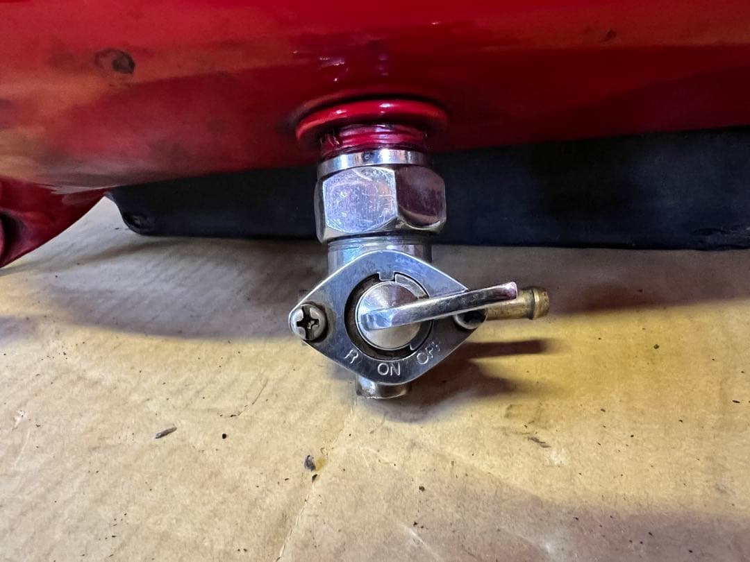 Harley-Davidson 分割タンク