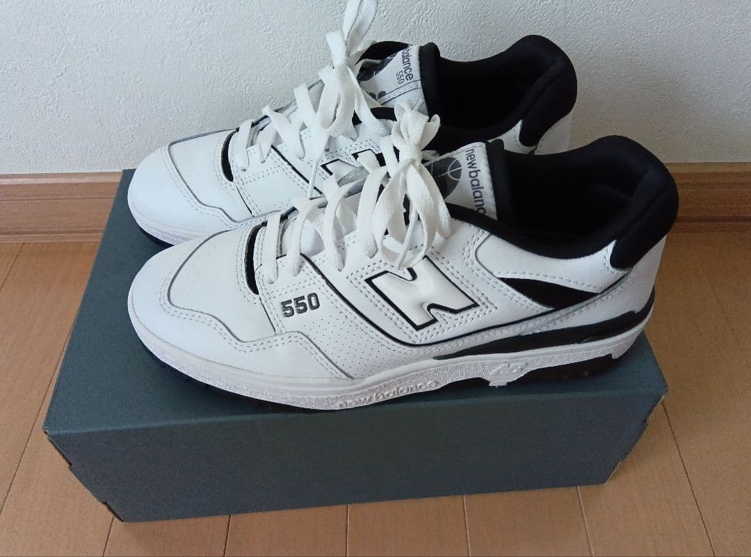 New Balance 550 ホワイト/ブラック シューズ