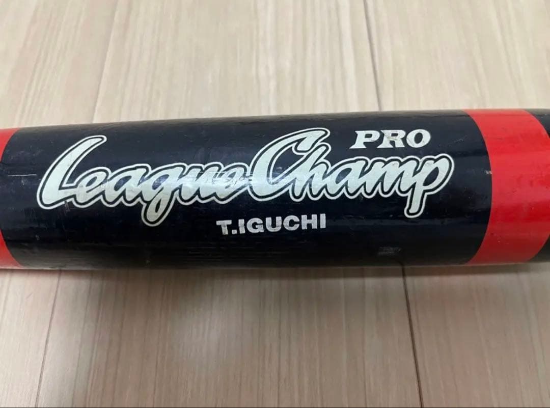 井口資仁選手　千葉ロッテ　現在時代実使用あり　木製バット　プロ野球　年代物　レア