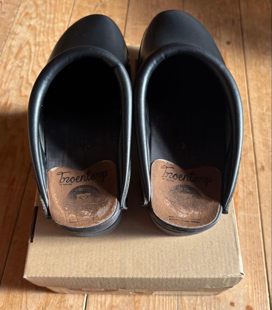 トロエントープ TROENTORP 黒 レザー クロッグサンダル39