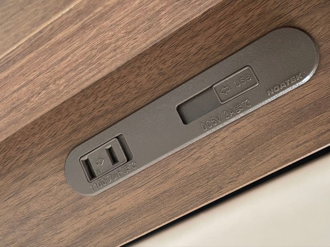 ニトリベッドフレームクイーン収納あり(自宅引き取り価格)